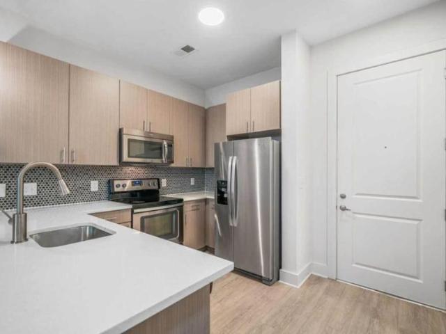 2 bedroom, Decatur GA 30030 101184067