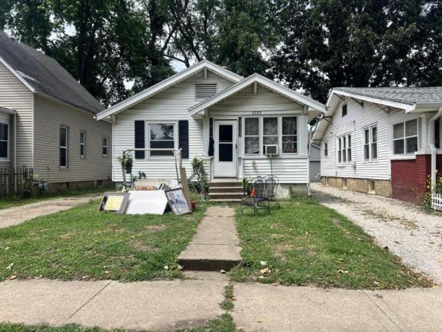 2 bedroom, Decatur IL 62526 105989064