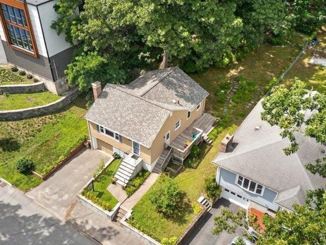 2 bedroom, Dedham MA 02026 105352969
