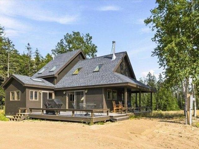 2 bedroom, Deer Isle ME 04627 105797241