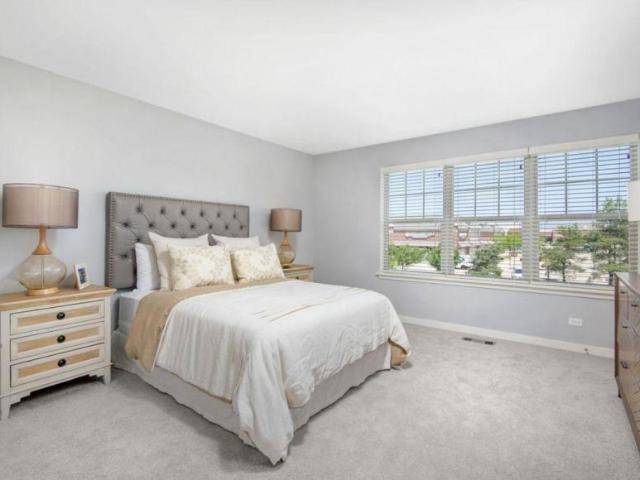 2 bedroom, Deer Park IL 60010 LS105321461