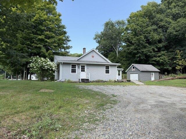 2 bedroom, Deerfield MA 01373 105439570