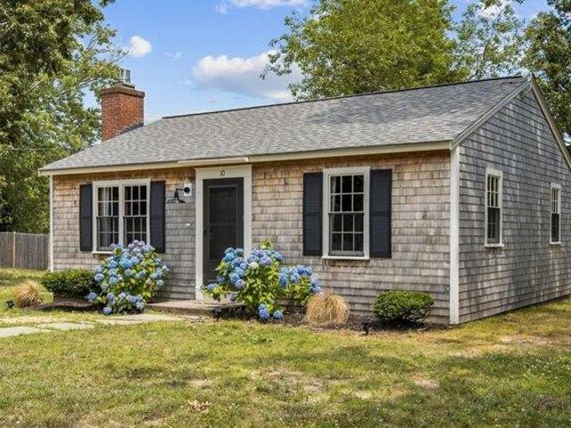 2 bedroom, Dennis MA 02639 105999618