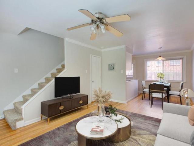 2 bedroom, Denver CO 80206 104893209