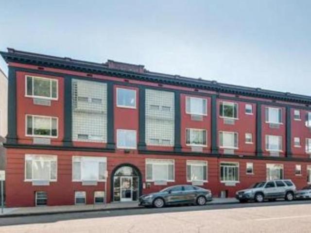 2 bedroom, Denver CO 80206 104953505