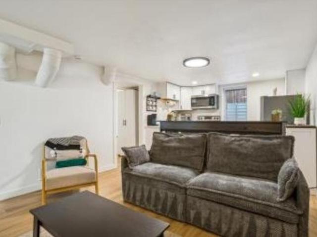 2 bedroom, Denver CO 80210 LS105600707