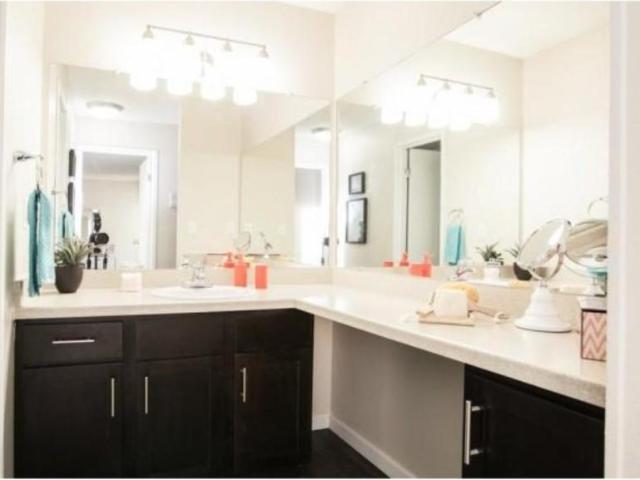 2 bedroom, Denver CO 80231 104996809