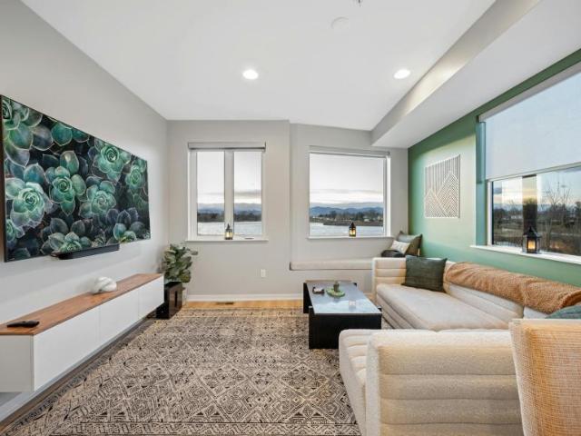2 bedroom, Denver Denver 80211 LS104754480