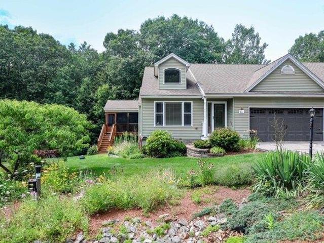2 bedroom, Derry NH 03038 105418538