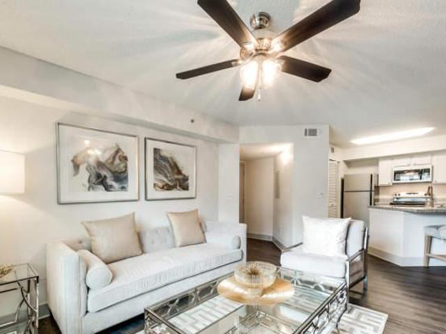 2 bedroom, Dickinson TX 77539 105243391