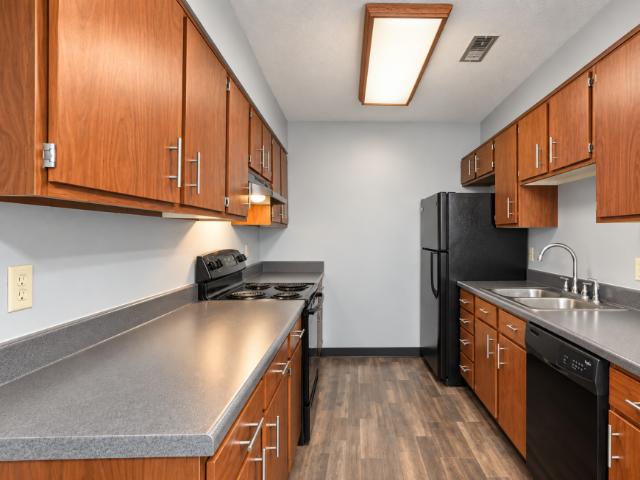 2 bedroom, Dubuque IA 52001 105668459