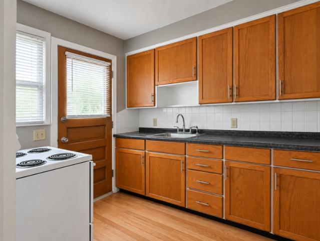 2 bedroom, Dubuque IA 52001 105297126