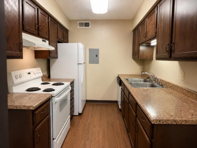 2 bedroom, Dubuque IA 52001 LS104614447