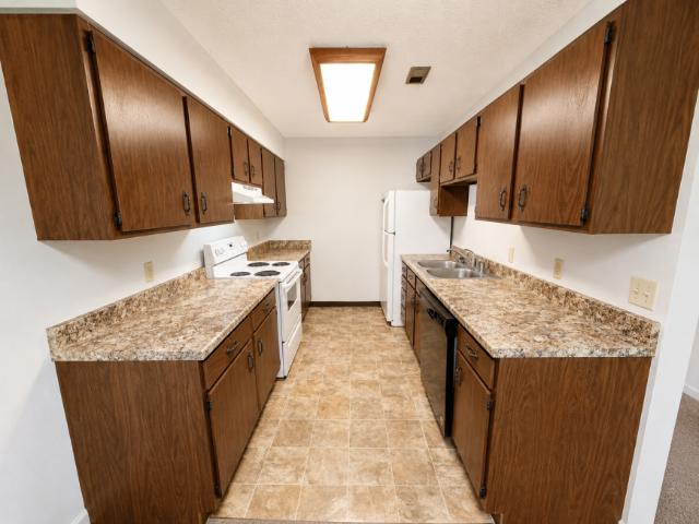2 bedroom, Dubuque IA 52001 LS104614449