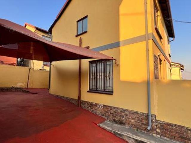 2 Bedroom Duet in Lotus Gardens