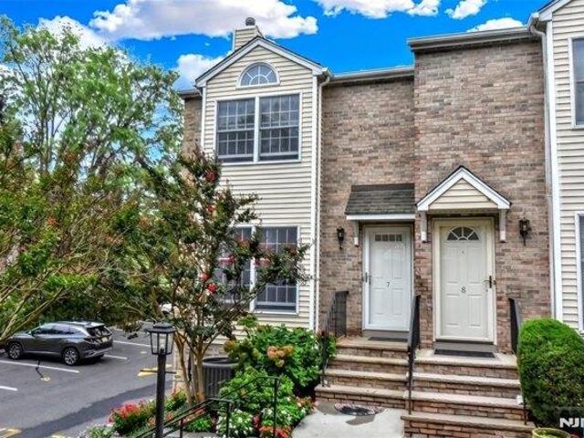 2 bedroom, Dumont NJ 07628 105611632