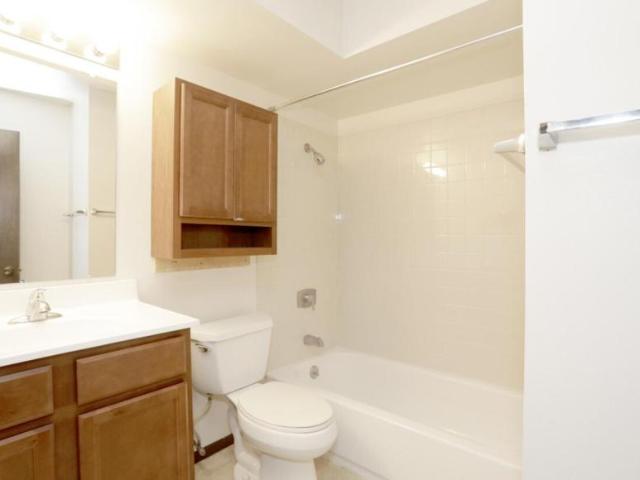 2 bedroom, Dunlap IL 61525 106112458