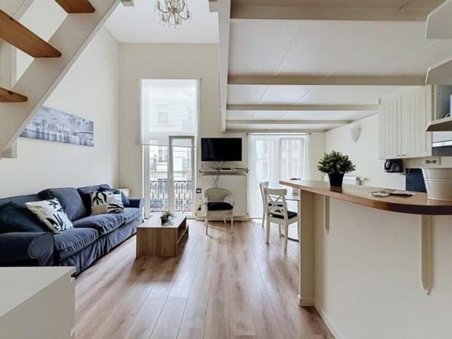 2 Bedroom Duplex CEE + mezzanine