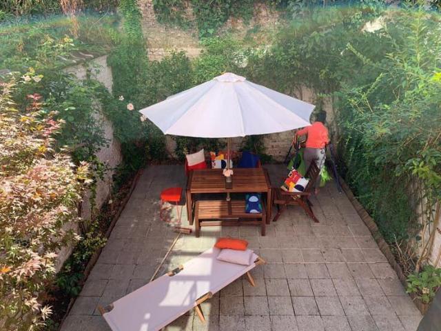 2 bedroom duplex + dressing room + office + garden