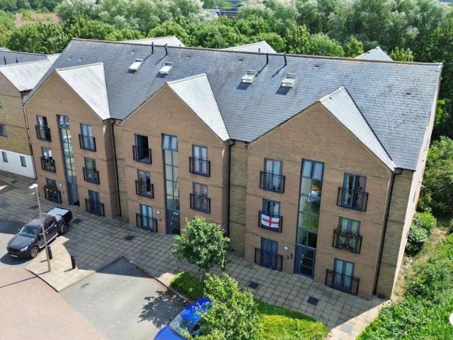 2 bedroom duplex for sale