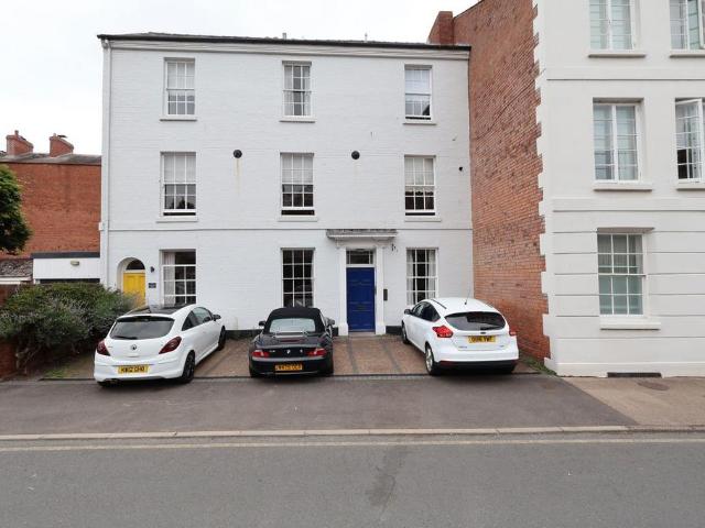 2 bedroom duplex for sale
