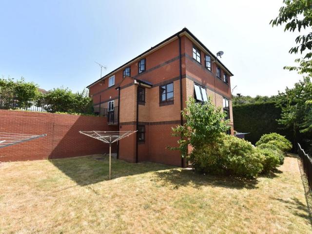 2 bedroom duplex for sale