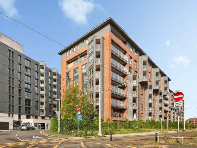 2 bedroom duplex for sale