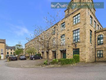 2 bedroom duplex for sale