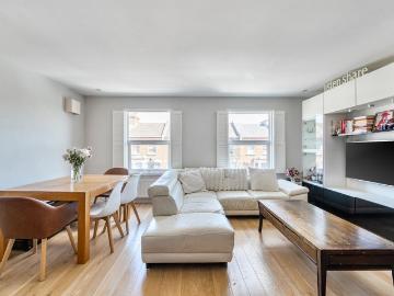 2 bedroom duplex for sale