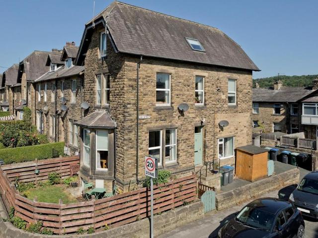2 bedroom duplex for sale
