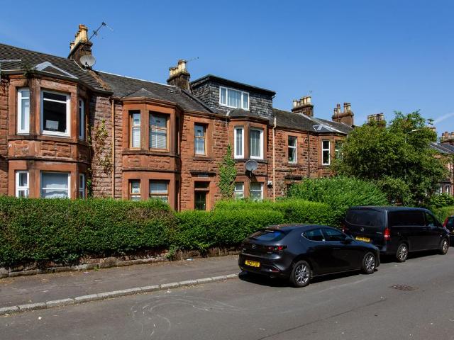 2 bedroom duplex for sale