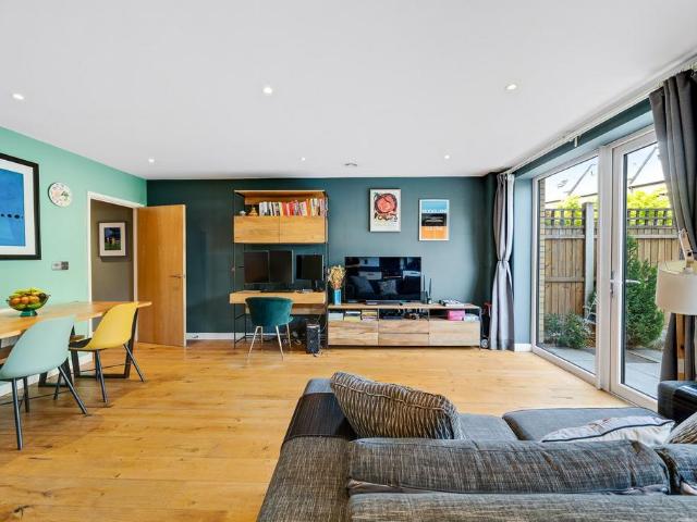 2 bedroom duplex for sale