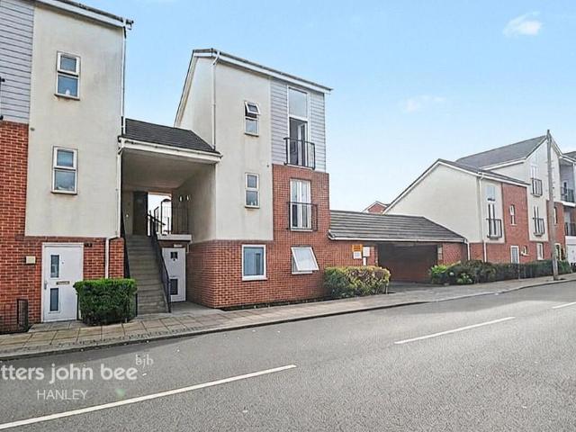 2 bedroom duplex for sale
