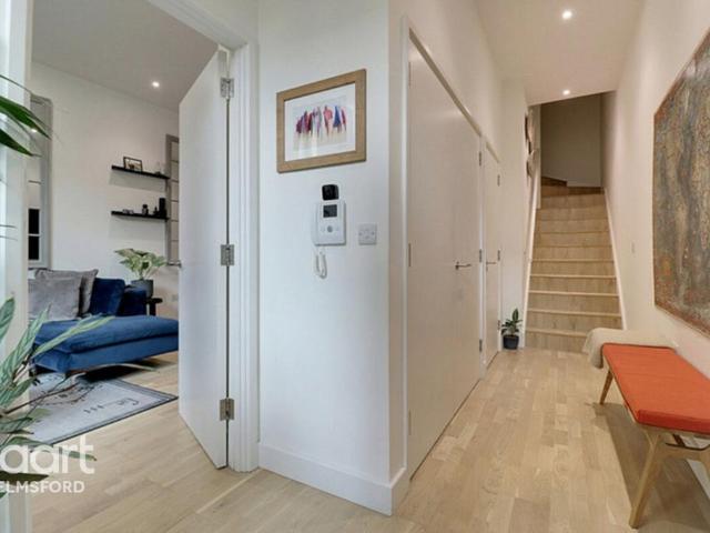 2 bedroom duplex for sale