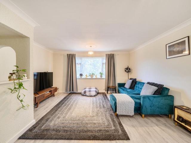 2 bedroom duplex for sale