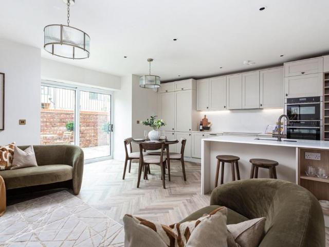 2 bedroom duplex for sale