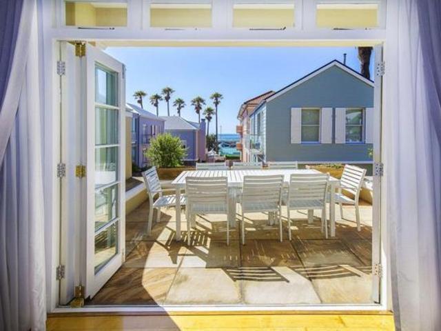 2 Bedroom Duplex in Kalk Bay