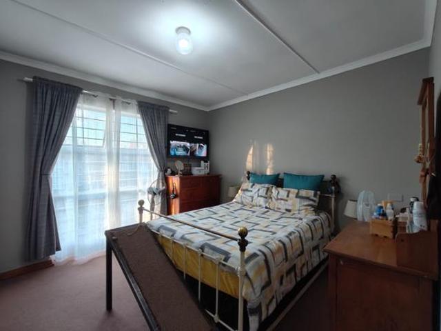 2 Bedroom Duplex in Pretorius Kloof