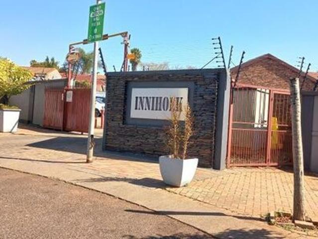 2 Bedroom duplex loft to rent in Zwartkop, Centurion