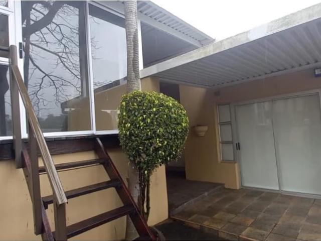 2 Bedroom Duplex To Let in Amanzimtoti