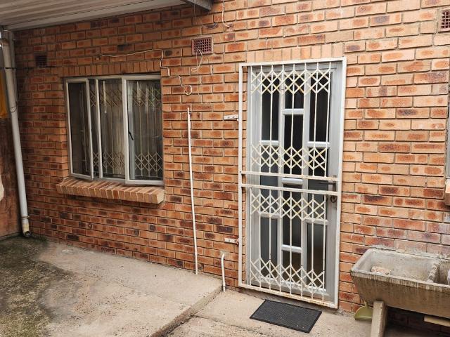 2 Bedroom Duplex To Let in Croftdene