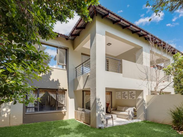 2 Bedroom Duplex To Let in Fourways