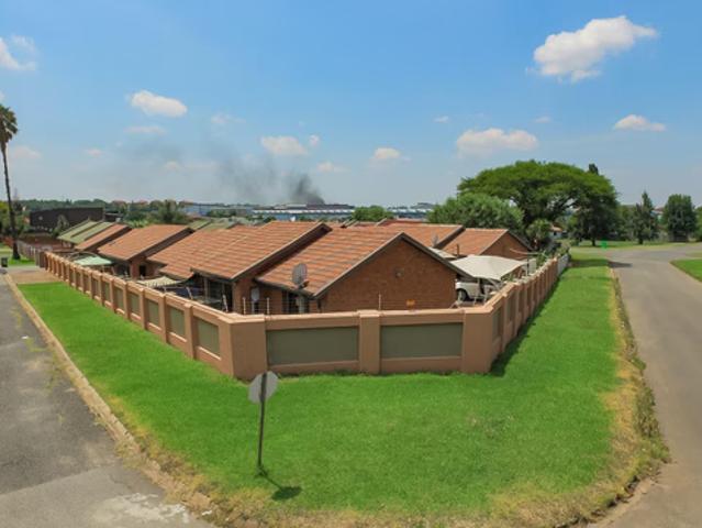 2 Bedroom Duplex To Let in Lilianton