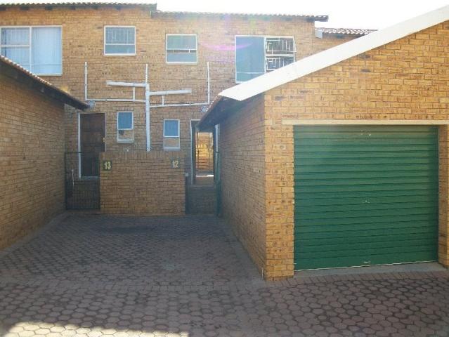 2 Bedroom Duplex To Let in Rangeview