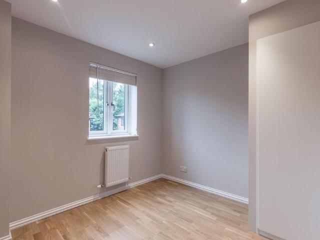 2 bedroom duplex to rent
