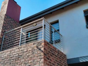 2 Bedroom duplex townhouse sectional to rent in Doornpoort, Pretoria