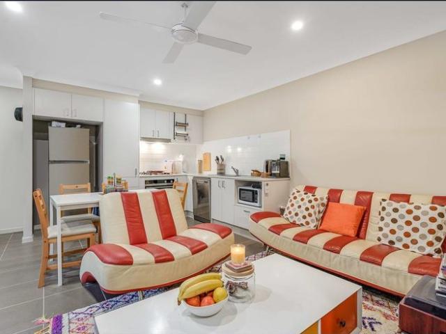 2 Bedroom Duplex