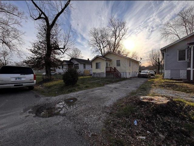 2 bedroom, E Saint Louis IL 62203 105970044