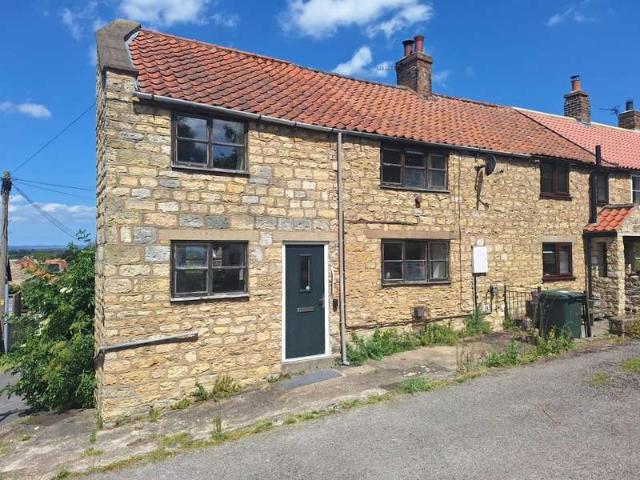 2 Bedroom End Of Terrace House