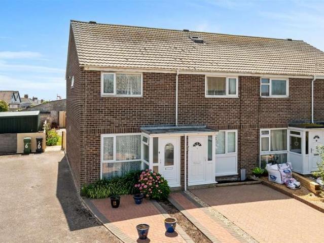 2 Bedroom End Of Terrace House